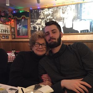 Meet your Posher, Evelyn